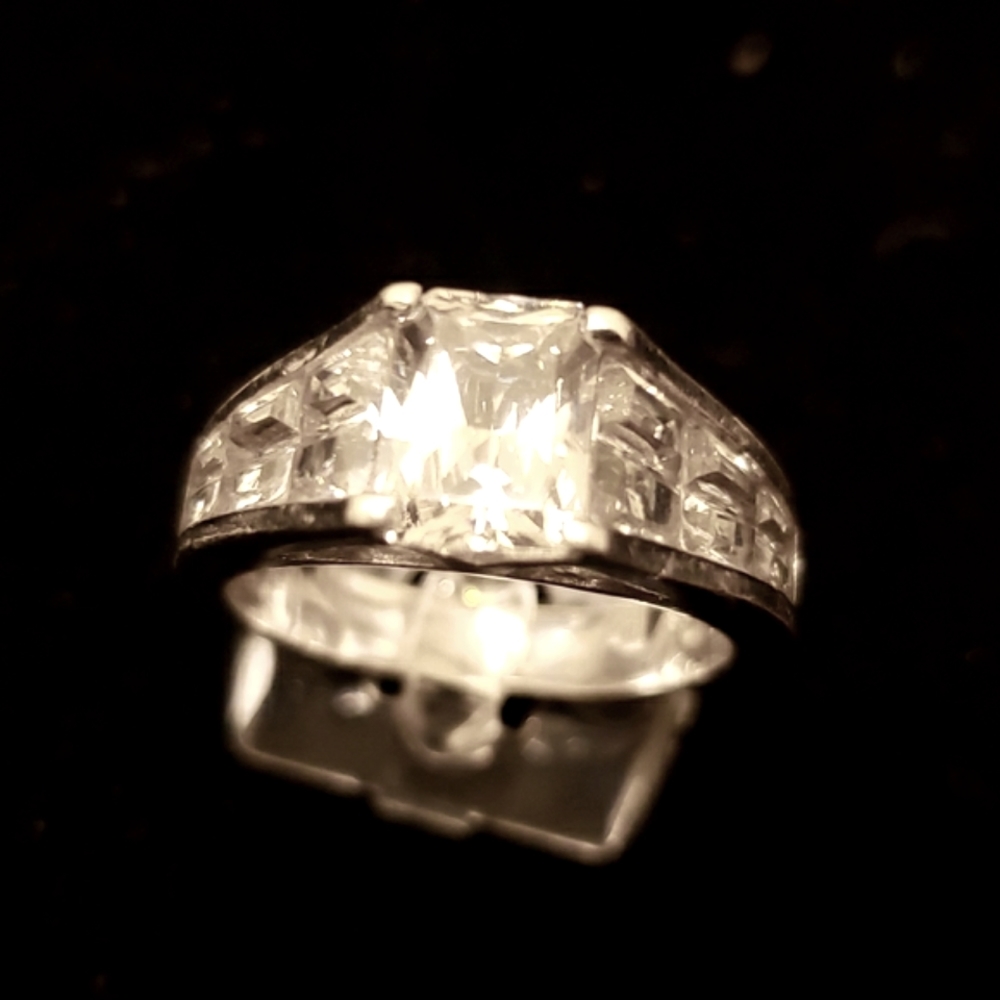 Beautiful Diamonique Sterling ring
